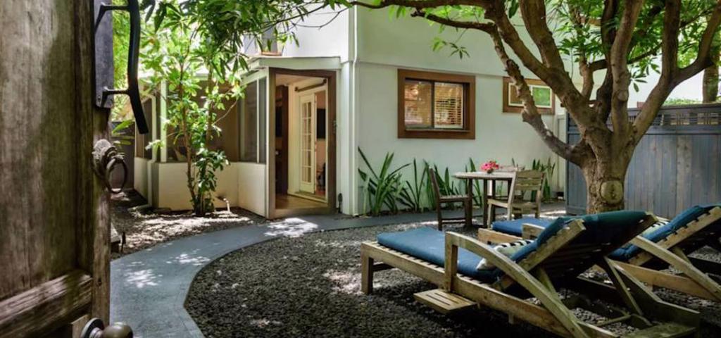 Ιστορικά ξενοδοχεία που "βάρεσαν πτώχευση" Ιστορικά ξενοδοχεία που "βάρεσαν πτώχευση"